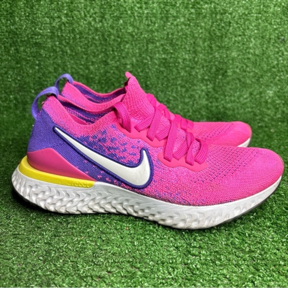 Nike Womens Epic React Flyknit 2 CK0821-600 Barbie Pink Shoes Sneakers‎ Size 6